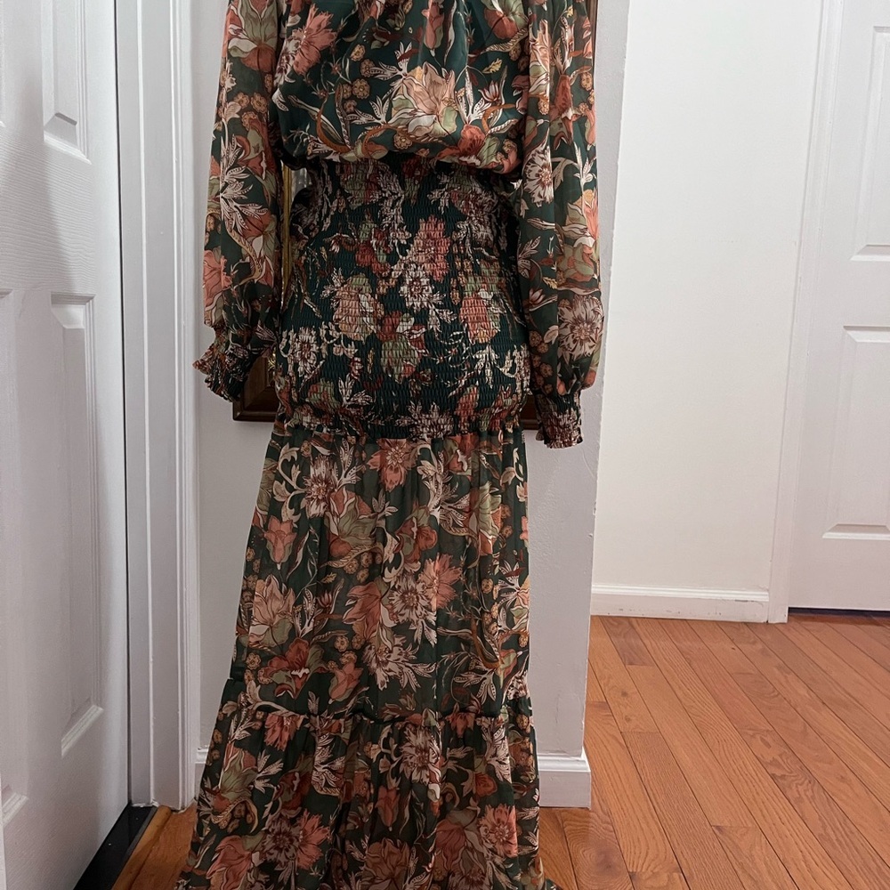 Flying Tomato Multicolored Ruffled Tiered Off-Shoulder Maxi Dress size M - Picture 4 of 11